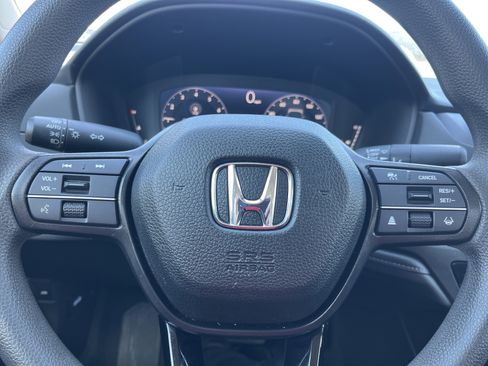 Certified 2025 Honda Accord LX image 12