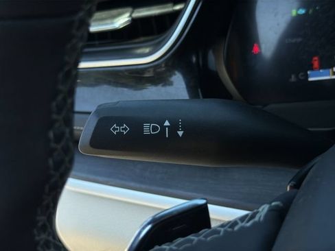 Used 2023 Jeep Grand Cherokee 4WD 4xe image 32