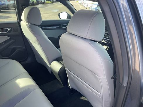 Used 2025 Honda Civic Sport image 31