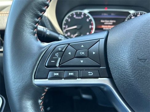 Used 2023 Nissan Sentra SR w/ Trunk Package image 22