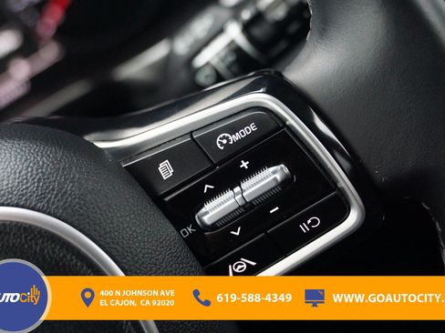 Used 2022 Kia Sorento S FWD image 22