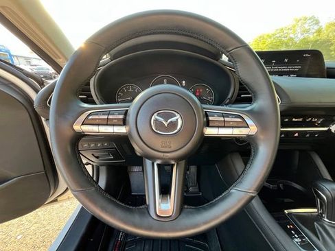 Used 2020 MAZDA MAZDA3 AWD Sedan w/ Premium Package image 21