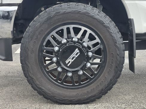 Used 2022 Ford F350 King Ranch w/ King Ranch Ultimate Package image 10