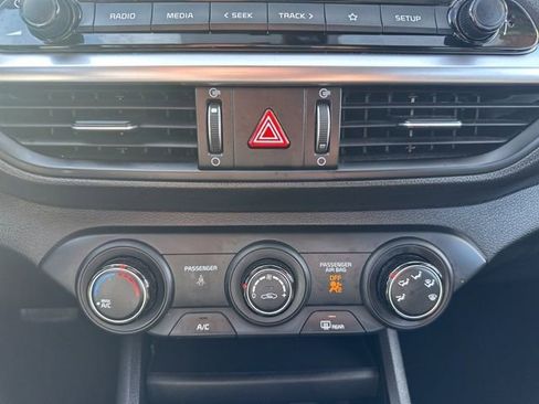 Used 2023 Kia Forte LXS image 19