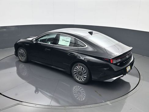New 2026 Hyundai Sonata Limited image 19