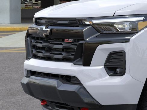 New 2026 Chevrolet Colorado Z71 w/ Technology Package AWD/4WD image 13