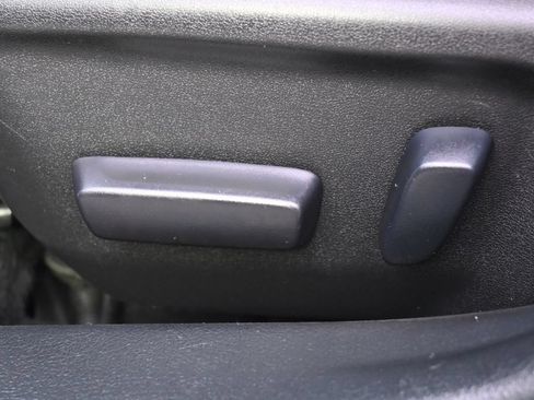 Used 2014 Toyota Camry SE w/ Fleet Convenience Package FWD image 14