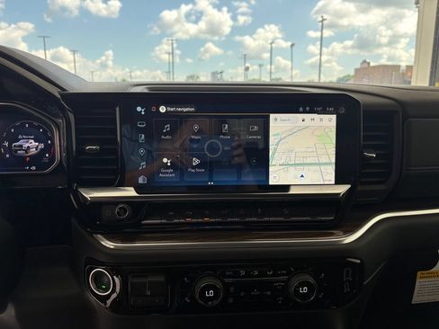 New 2026 Chevrolet Silverado 1500 LT Trail Boss w/ LT Trail Boss Premium Package AWD/4WD image 7