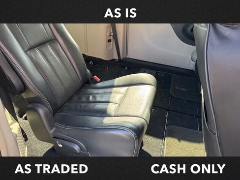 Used 2012 Chrysler Town & Country Touring-L w/ Entertainment Group #2 image 14