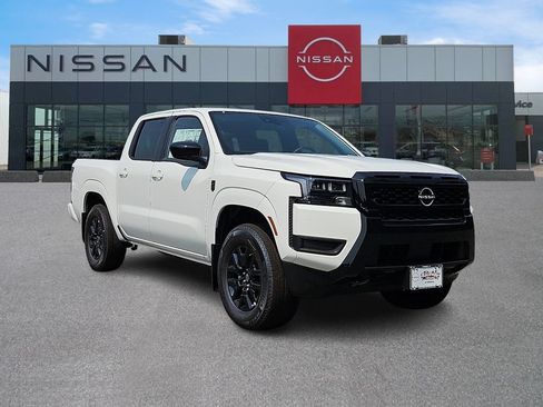New 2026 Nissan Frontier SV w/ Tow Package AWD/4WD image 1