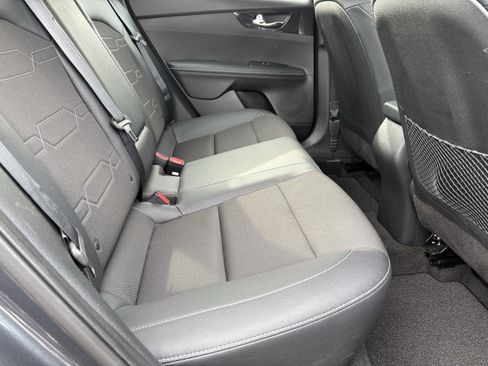 Used 2024 Kia Forte GT-Line w/ GT-Line Premium Package image 31