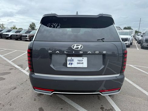 New 2026 Hyundai Palisade Calligraphy image 7