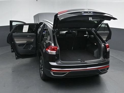 Used 2022 Volkswagen Atlas Cross Sport SE AWD/4WD image 53