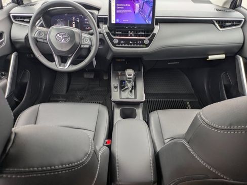 New 2026 Toyota Corolla Cross XLE image 15