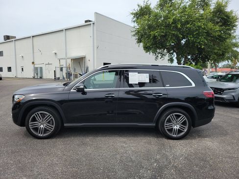 Used 2025 Mercedes-Benz GLS 450 4MATIC image 8