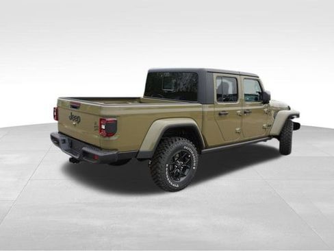 New 2025 Jeep Gladiator Willys image 3