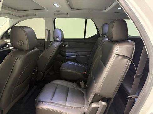 Used 2020 Chevrolet Traverse Premier w/ Redline Edition AWD/4WD image 26