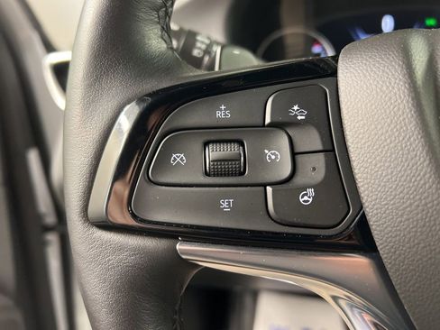 Used 2023 Buick Enclave Avenir w/ Avenir Technology Package AWD/4WD image 17