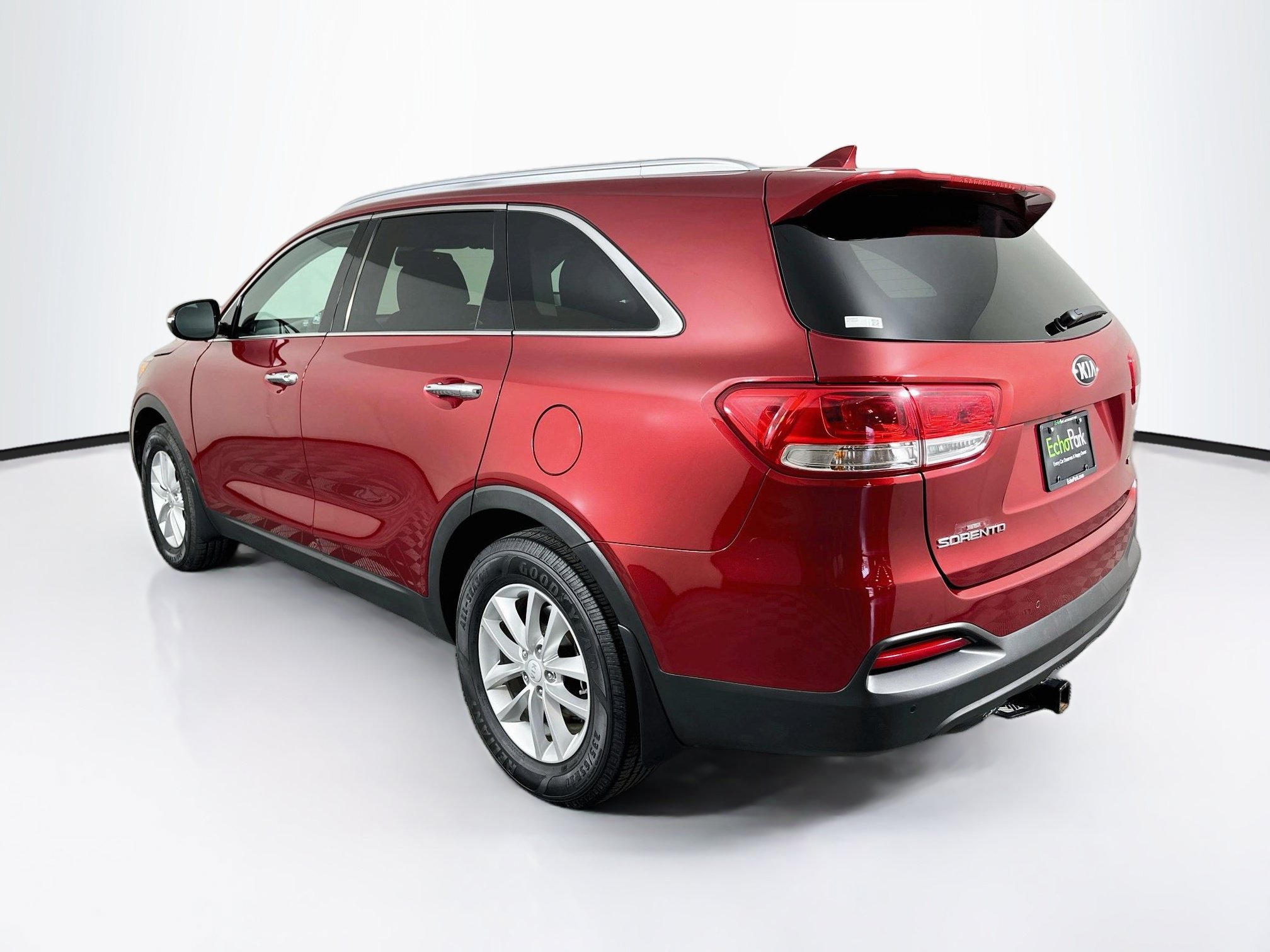 Used 2017 Kia Sorento FWD w/ LX Convenience Package image 5