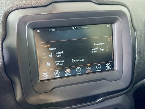 Used 2019 Jeep Renegade Limited w/ LED Lighting Group image 25