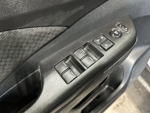 Used 2015 Honda CR-V EX image 19