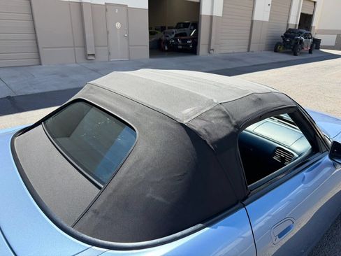 Used 2004 Honda S2000 image 23