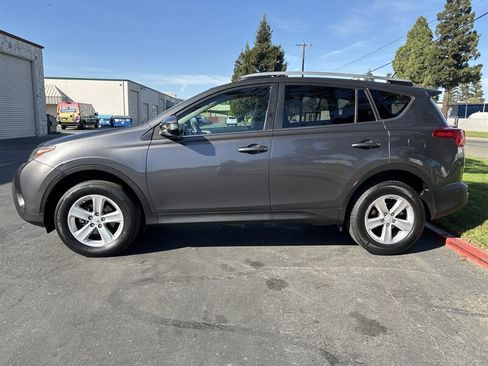 Used 2013 Toyota RAV4 XLE image 8