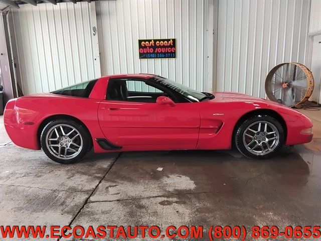 Used 1999 Chevrolet Corvette Coupe w/ Roof Pkg RWD image 5
