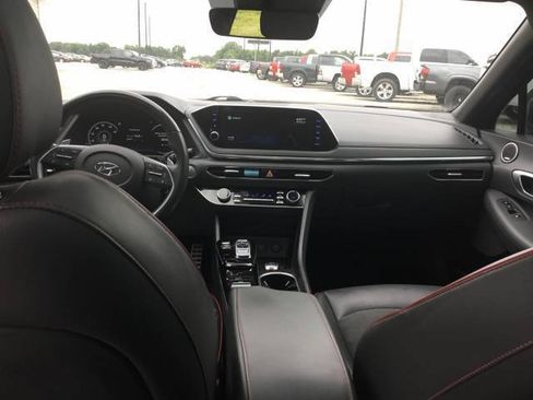 Used 2022 Hyundai Sonata SEL Plus FWD image 12