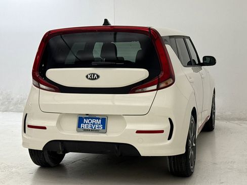 Used 2020 Kia Soul GT-Line FWD image 9