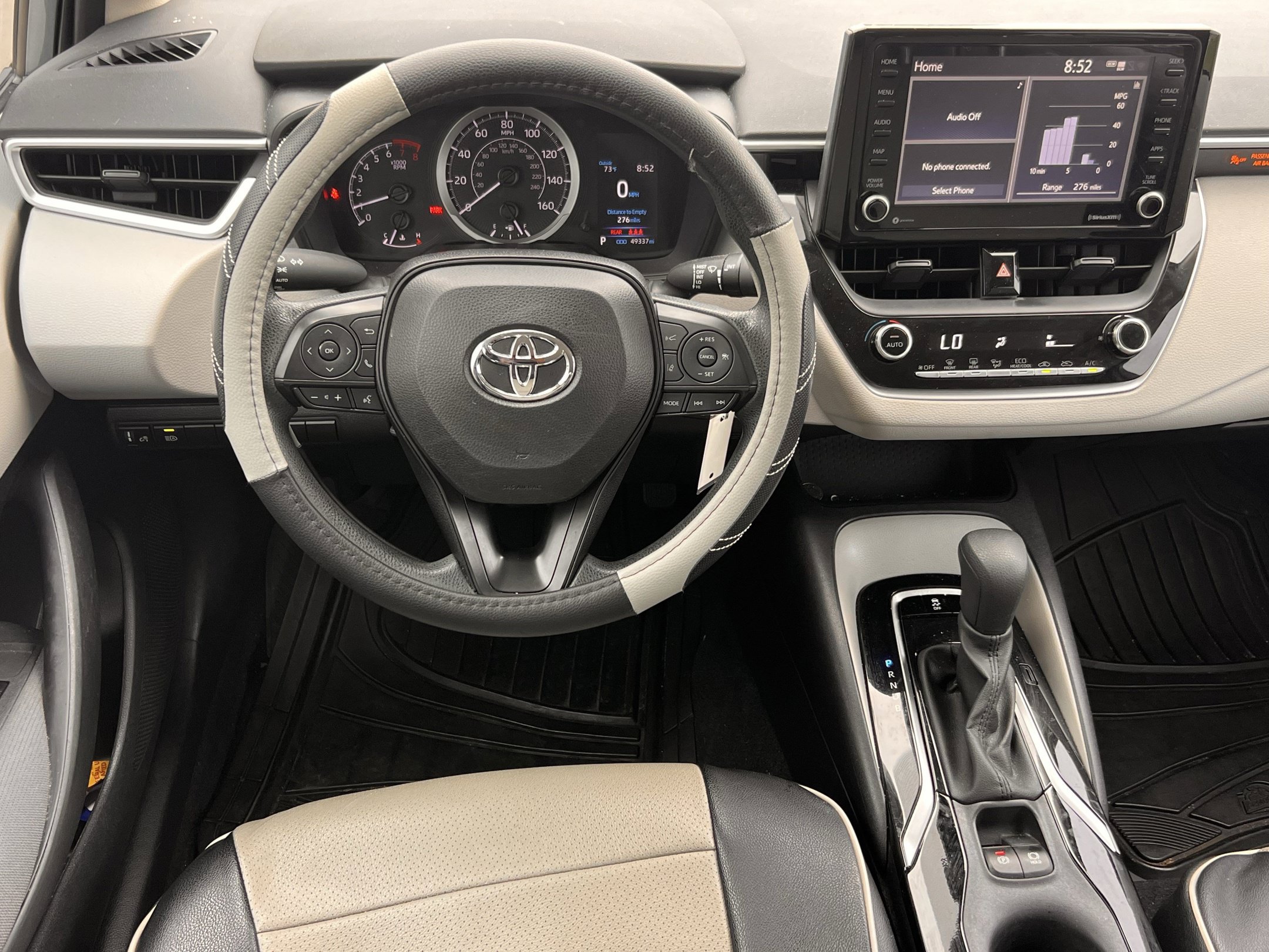 Used 2022 Toyota Corolla LE FWD image 13