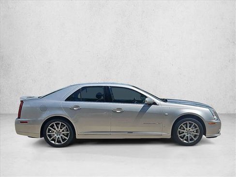 Used 2007 Cadillac STS V RWD image 4