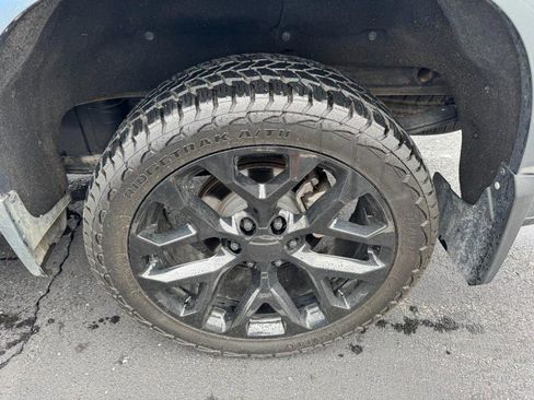 Used 2019 Chevrolet Silverado 1500 RST w/ All-Star Edition AWD/4WD image 7