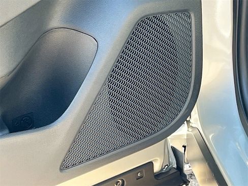 New 2025 Mitsubishi Outlander SEL image 19