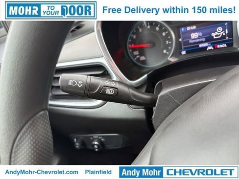 Used 2020 Chevrolet Equinox LT image 16