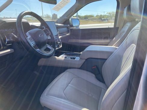 Used 2024 Ford Expedition Max Limited image 7