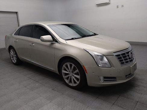 Used 2014 Cadillac XTS Luxury w/ Driver Awareness Package FWD image 13