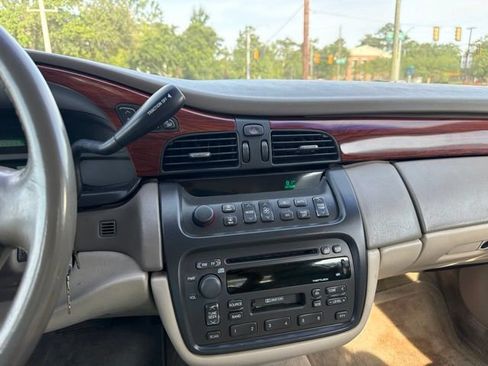 Used 2002 Cadillac De Ville FWD image 14