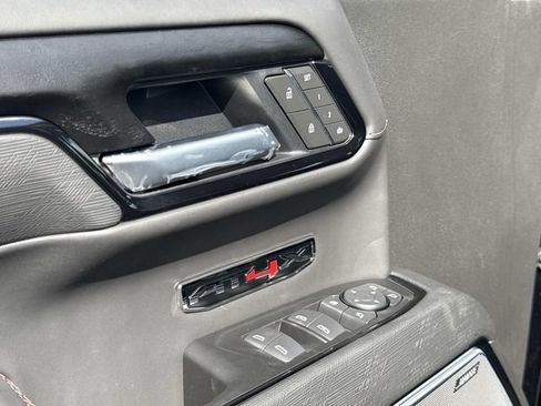 New 2026 GMC Sierra 1500 AT4X AWD/4WD image 15