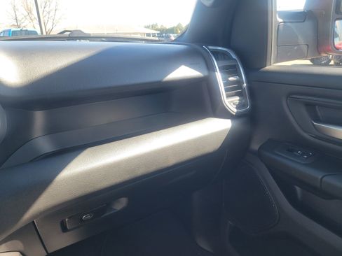 New 2026 RAM 1500 Express image 25