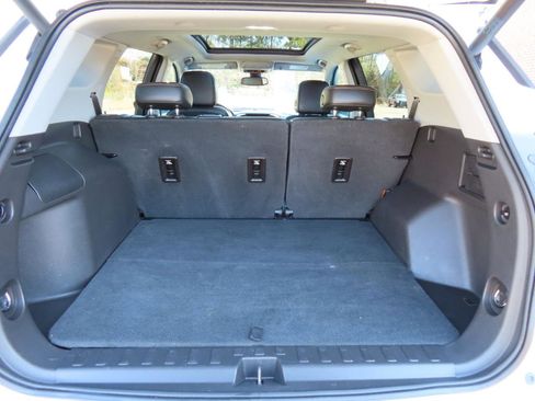 Used 2018 GMC Terrain SLT w/ Infotainment Package II image 21