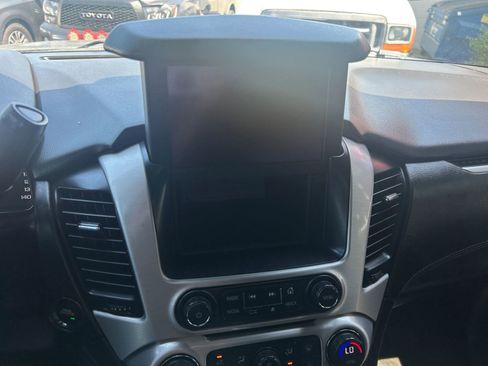 Used 2016 GMC Yukon XL SLT w/ Open Road Package image 24