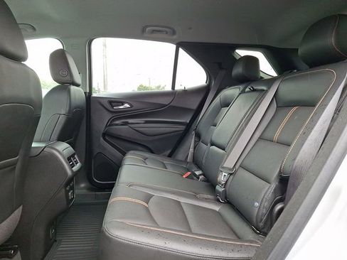 Used 2022 Chevrolet Equinox Premier FWD image 10