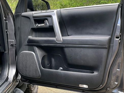 Used 2023 Toyota 4Runner SR5 RWD image 27