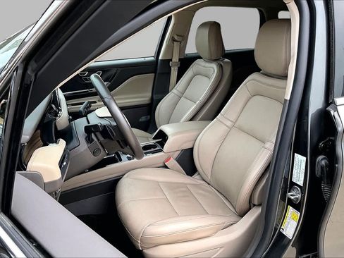 Used 2020 Lincoln Corsair Reserve w/ Equipment Group 201A FWD image 9