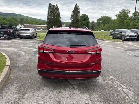 Used 2023 Chevrolet Equinox RS w/ RS Leather Package AWD/4WD image 19