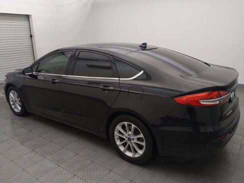 Used 2020 Ford Fusion SE FWD image 3