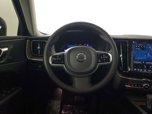 Certified 2023 Volvo XC60 B5 Plus w/ Protection Package Premier image 18