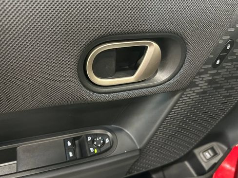 Used 2025 MINI Cooper S FWD image 11