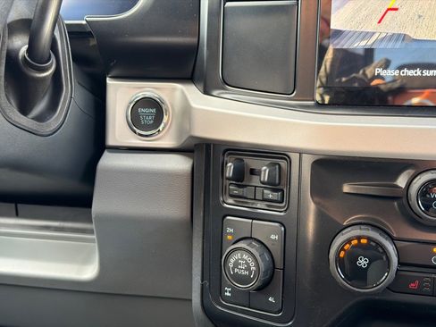 New 2026 Ford F250 XLT w/ XLT Premium Package image 27